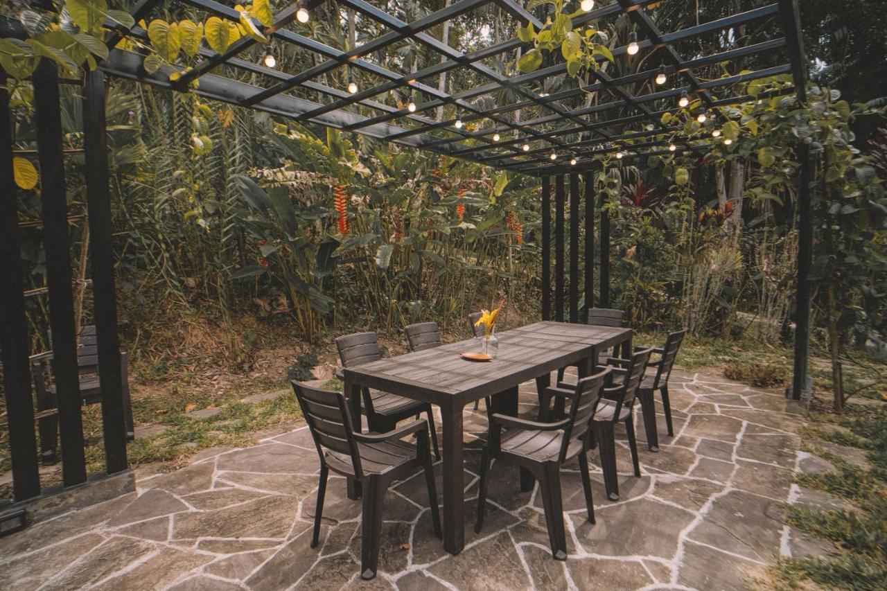 Kantu Garden Lodge Мойобамба Екстер'єр фото
