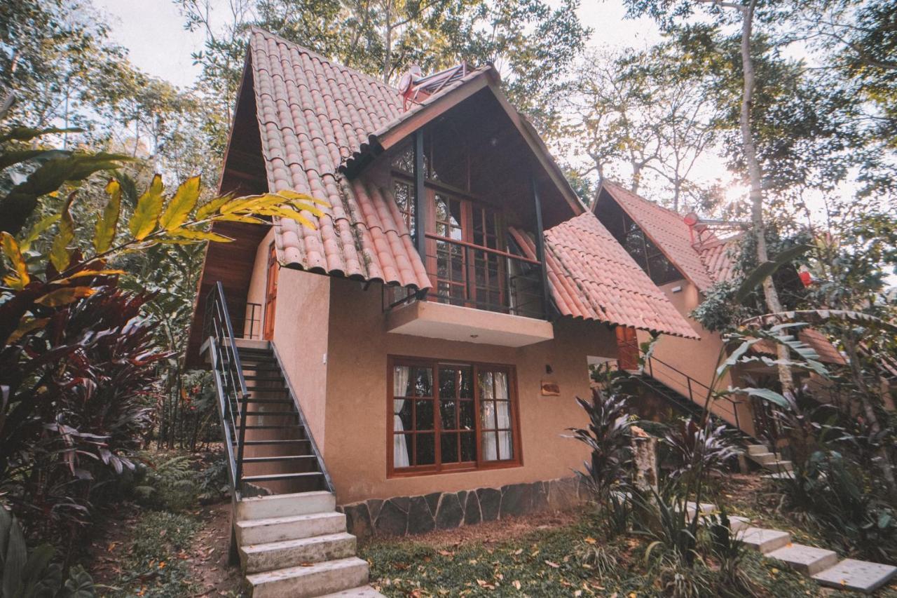 Kantu Garden Lodge Мойобамба Екстер'єр фото