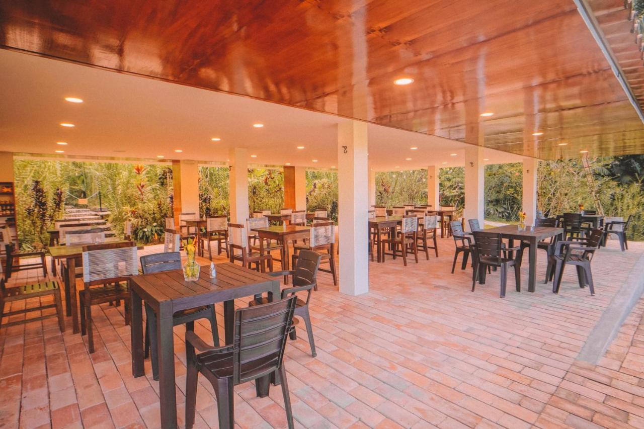 Kantu Garden Lodge Мойобамба Екстер'єр фото