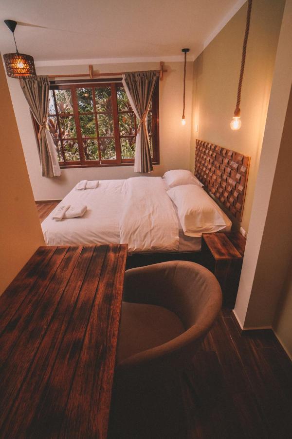 Kantu Garden Lodge Мойобамба Екстер'єр фото