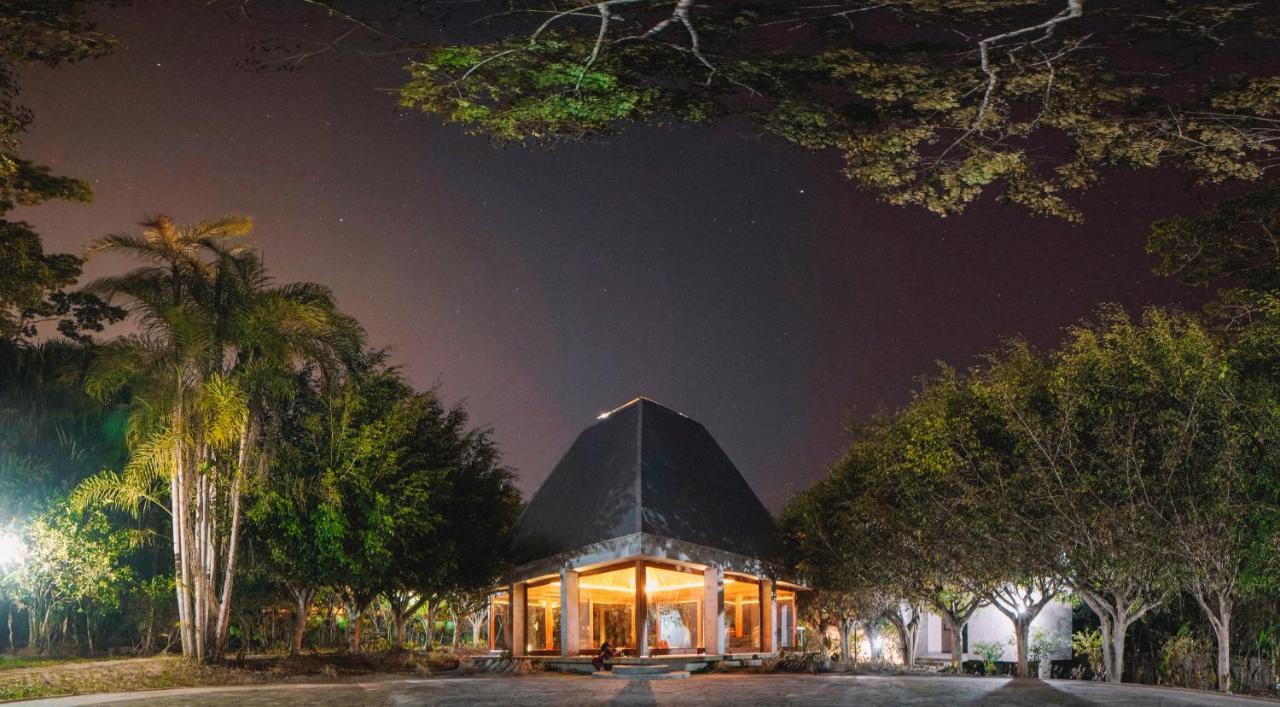 Kantu Garden Lodge Мойобамба Екстер'єр фото